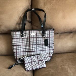 Coach glen plaid tote